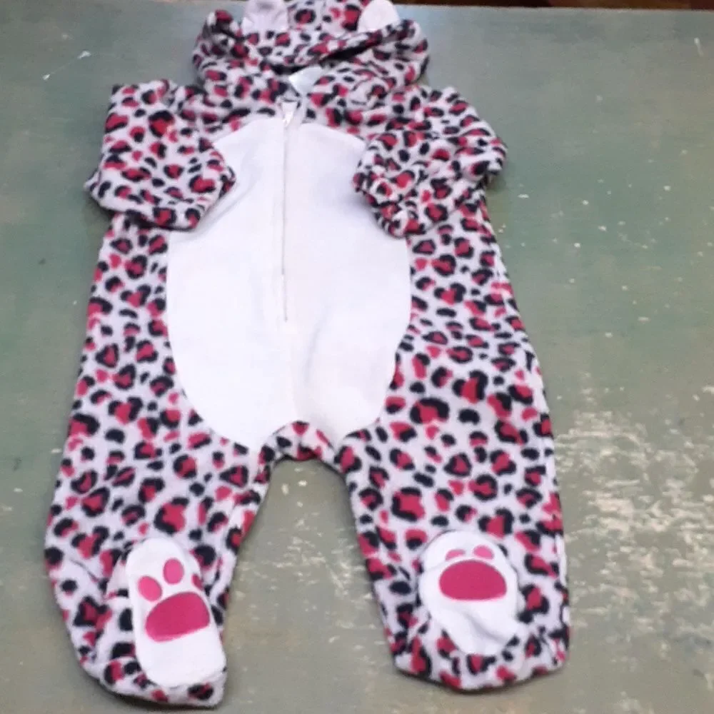 Leopard costome size 6-9 months infant‎